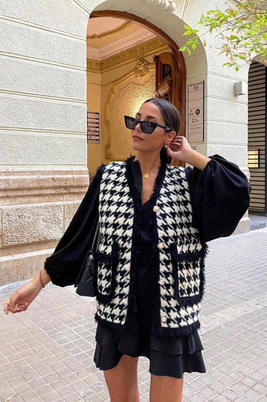 Classic Vintage Coat with a Flattering Fit