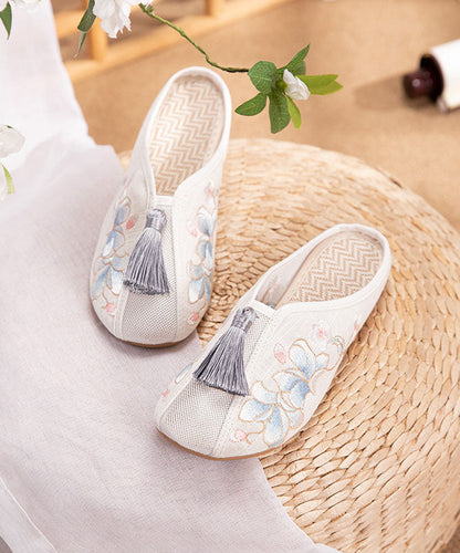 Polished Sandals with an Effortless Classic Look