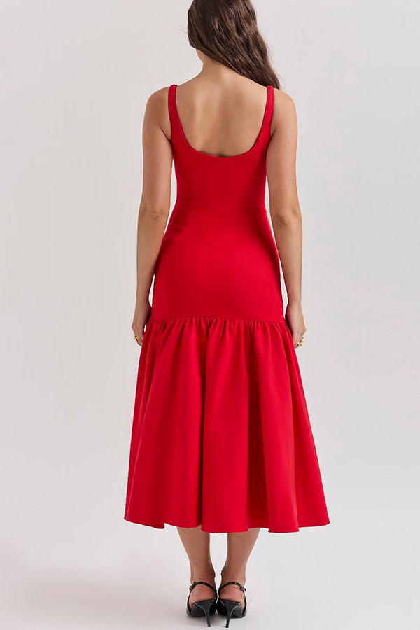 Beautifully Crafted Dress in a Classic Style