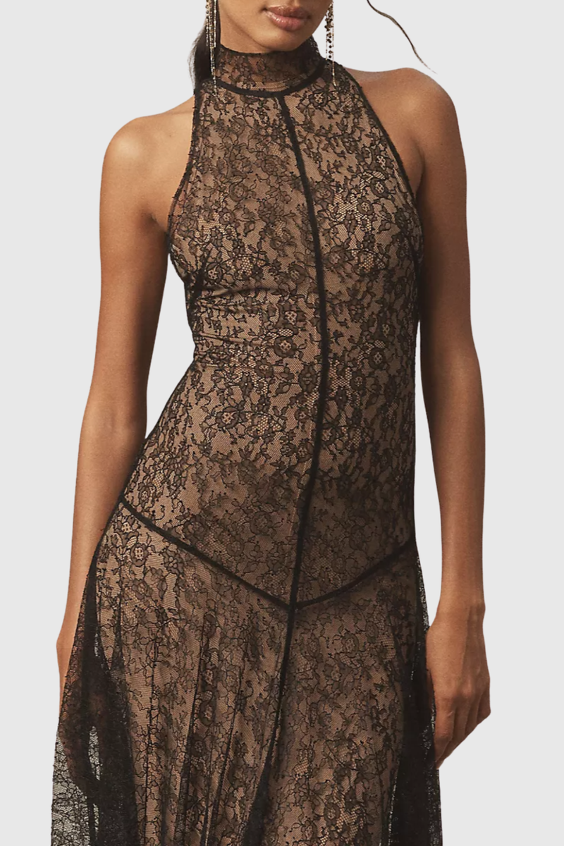 Gracefully Styled Dress for Any Occasion