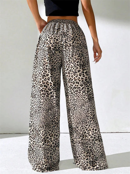 Well Tailored Garment with a Graceful Silhouette