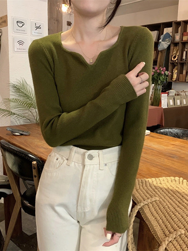 Elegantly Styled Sweater for Everyday Wear