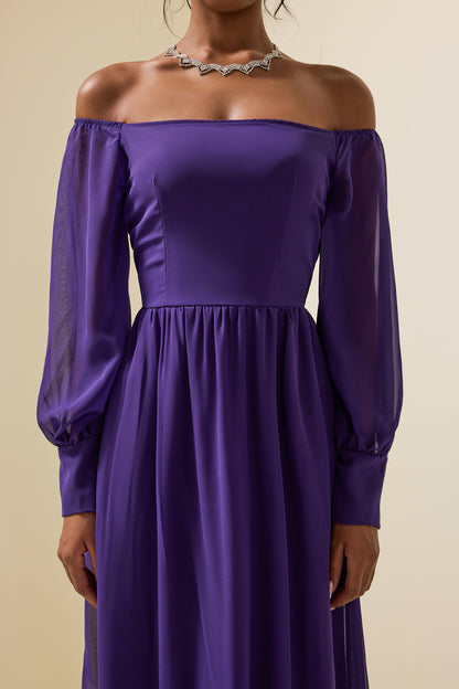 Sophisticated Dress with a Clean Classic Look
