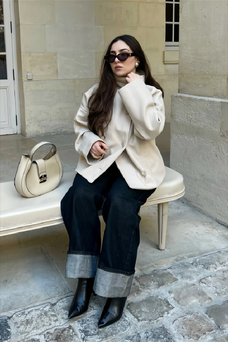 Classic Vintage & Enduringly Stylish Coat