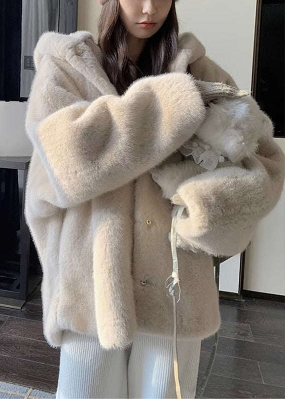 A Vintage Style Coat with Delicate Timeless Details