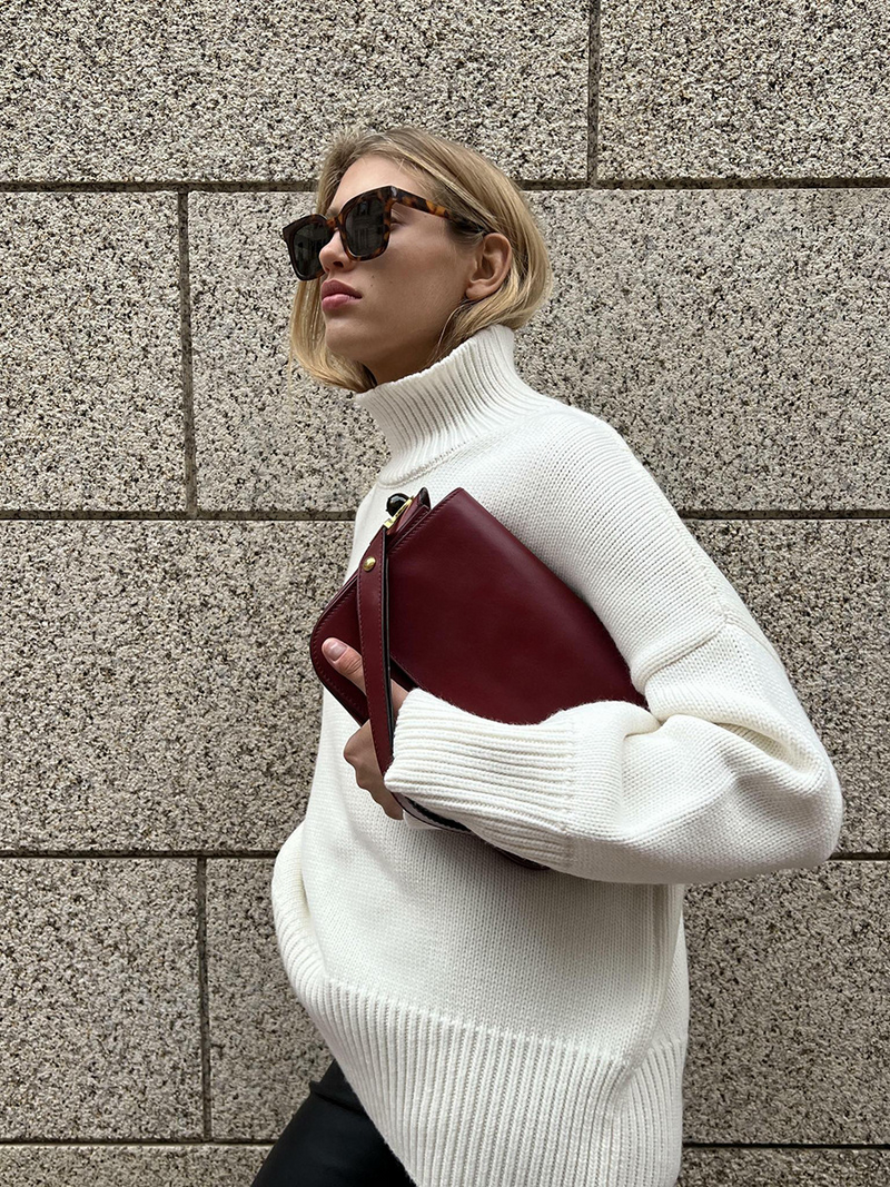 Beautifully Crafted Sweater in a Classic Style