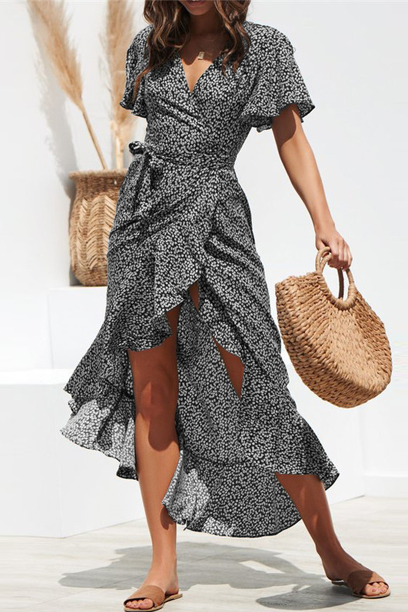 Elegantly Styled Dress for Everyday Wear