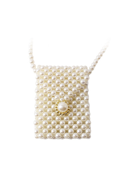 Sophisticated Bag with a Clean Classic Look