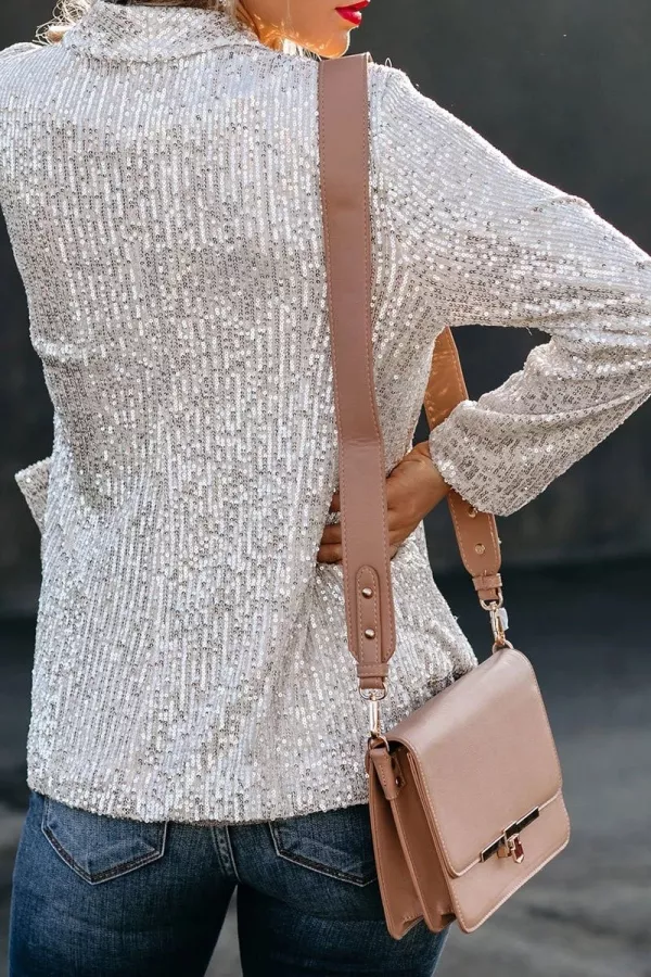 Beautifully Finished Garment in a Timeless Design