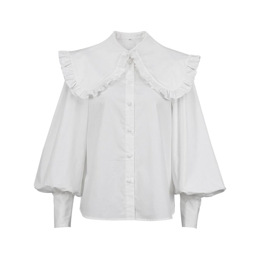 Classic Vintage Blouse with a Flattering Fit
