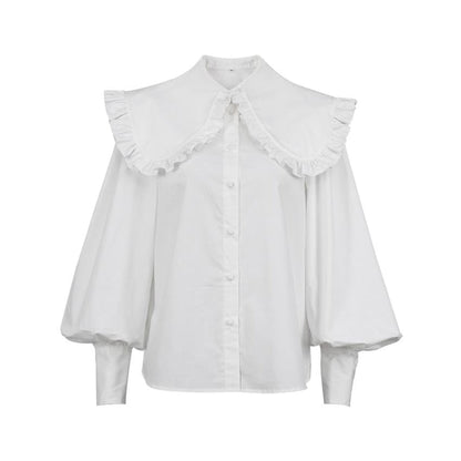 Classic Vintage Blouse with a Flattering Fit