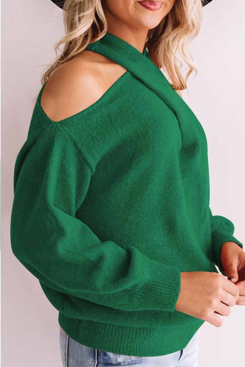 Well Tailored Sweater with a Graceful Silhouette