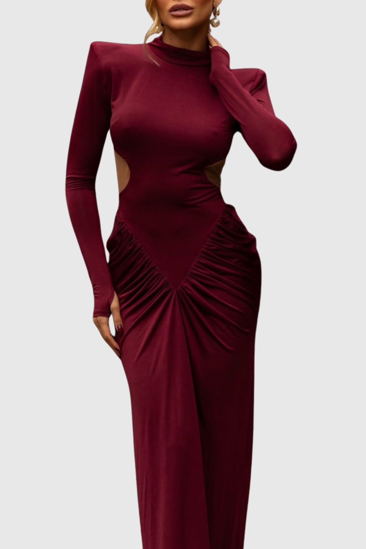 Well Tailored Dress with a Graceful Silhouette