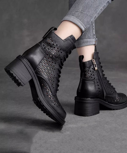 Well Tailored Boots with a Graceful Silhouette