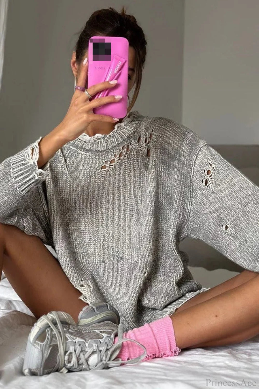 Classic Vintage Sweater with a Flattering Fit
