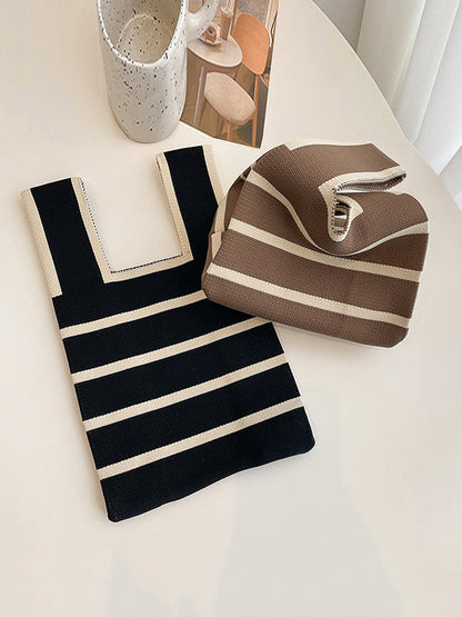 Sophisticated Bag with a Clean Classic Look