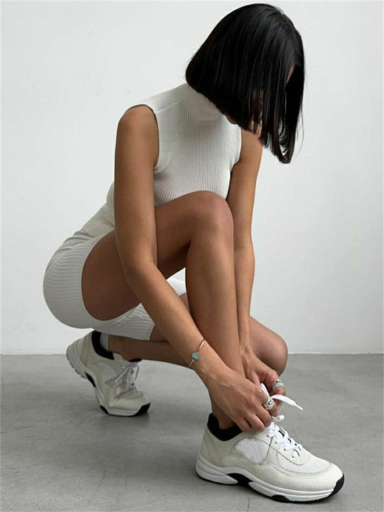 Gracefully Styled Pullover for Any Occasion
