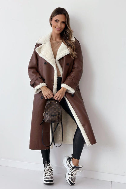 Gracefully Styled Coat for Any Occasion