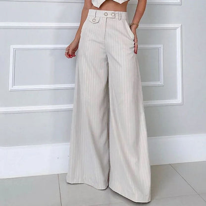 Well Tailored Trousers with a Graceful Silhouette