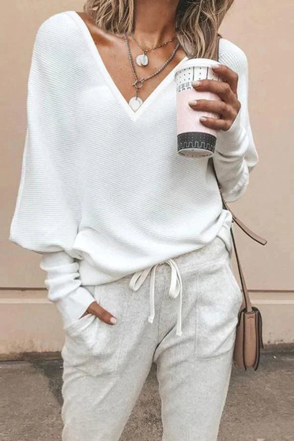 Sophisticated Blouse with a Clean Classic Look