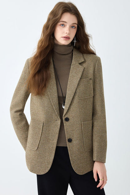 Well Tailored Garment with a Graceful Silhouette