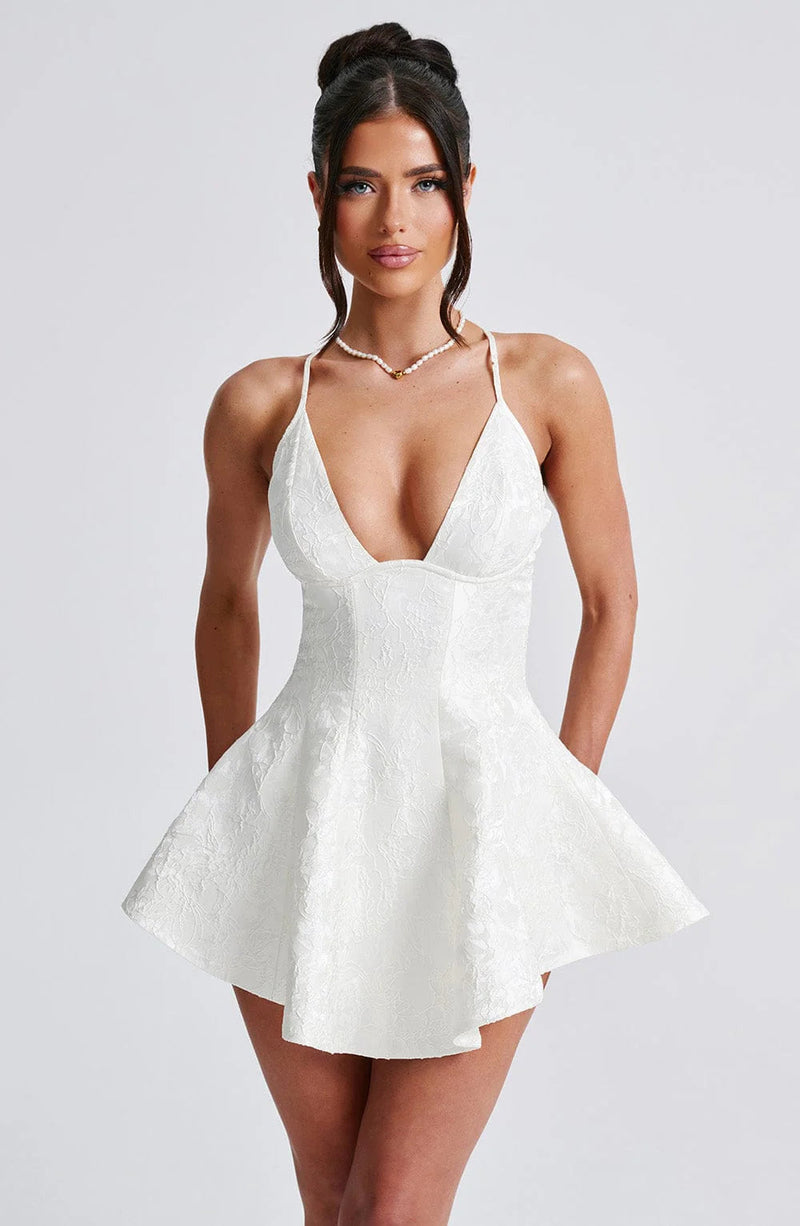 Beautifully Finished Garment in a Timeless Design