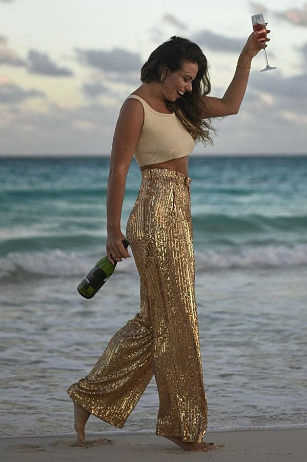 Well Tailored Pants with a Graceful Silhouette