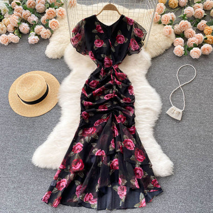 Classic Vintage Dress with a Flattering Fit