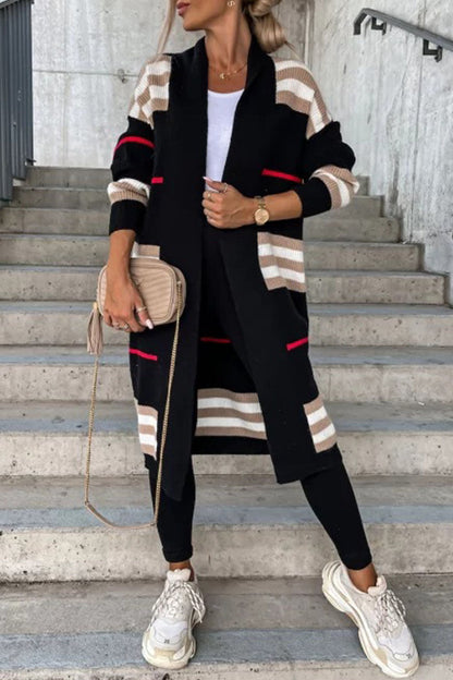 Effortlessly Elegant Cardigan with a Timeless Design