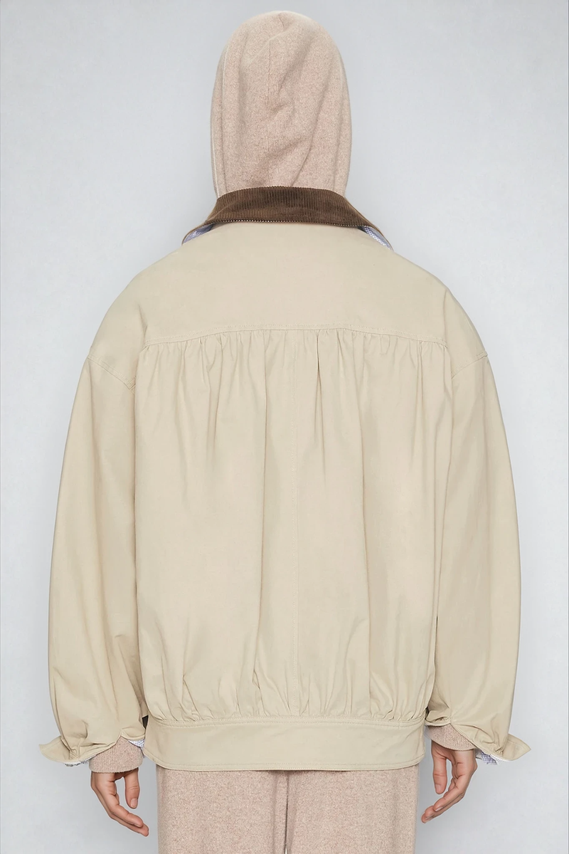 Polished Jacket with an Effortless Classic Look