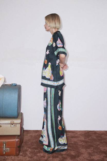 Beautifully Finished Pants in a Timeless Design