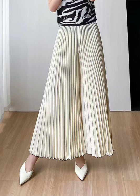 A Vintage Style Pants with Delicate Timeless Details