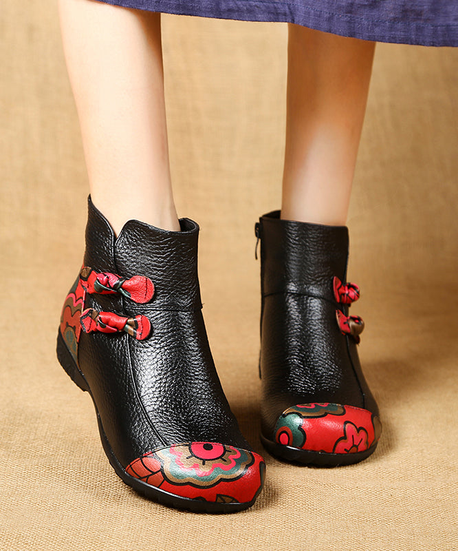 Well Tailored Boots with a Graceful Silhouette