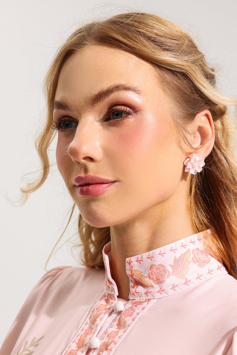 Polished Garment with an Effortless Classic Look