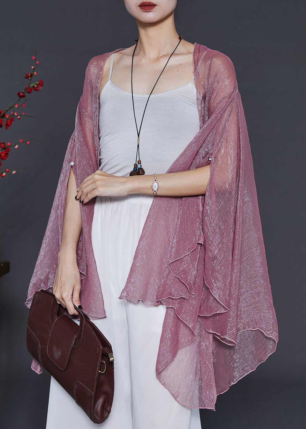 Effortlessly Elegant Cardigan with a Timeless Design