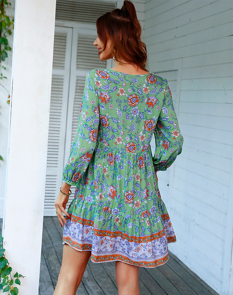 Classic Vintage & Enduringly Stylish Dress