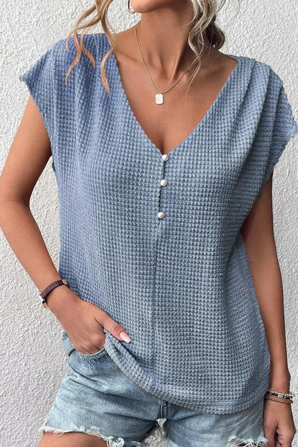 Elegantly Styled Pullover for Everyday Wear