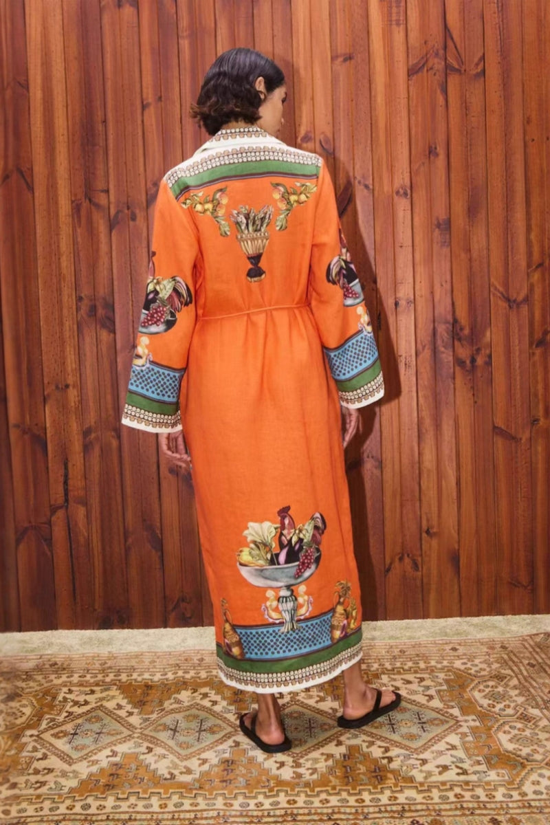 Classic Vintage Dress with a Flattering Fit