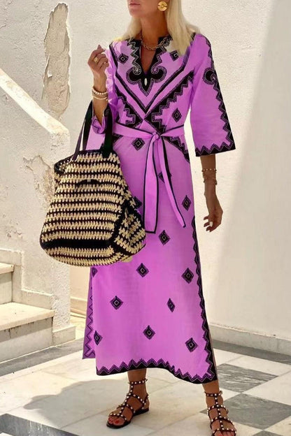 Classic Vintage & Enduringly Stylish Dress