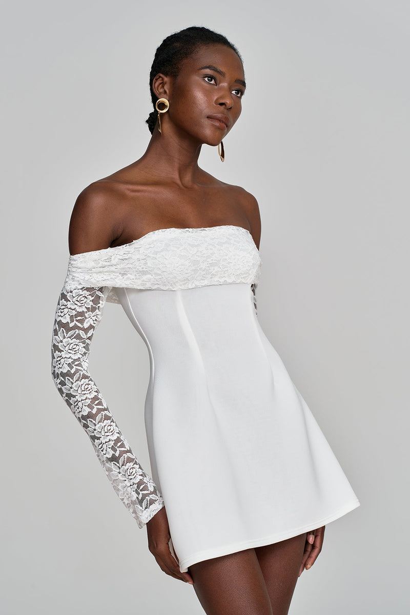 Gracefully Styled Dress for Any Occasion