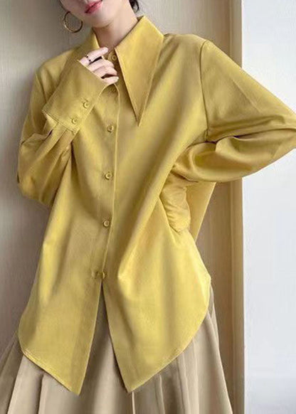 Well Tailored Shirt with a Graceful Silhouette