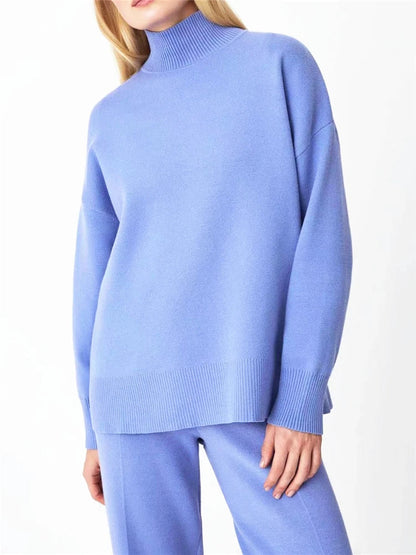 Effortlessly Elegant Garment with a Timeless Design