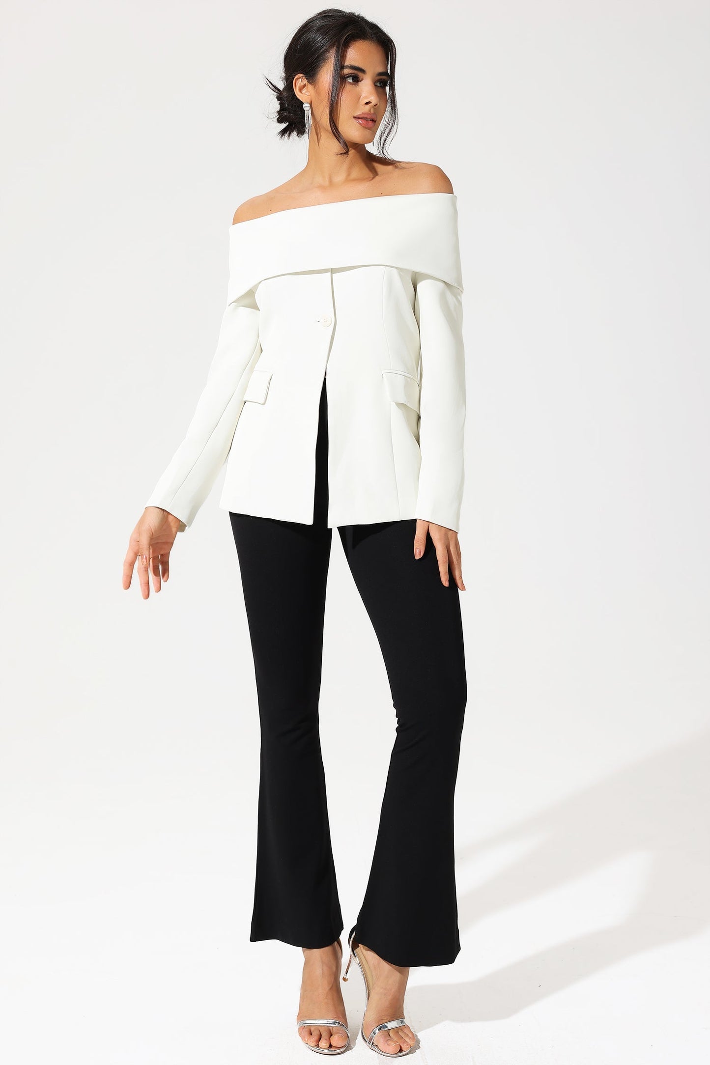 Beautifully Finished Garment in a Timeless Design