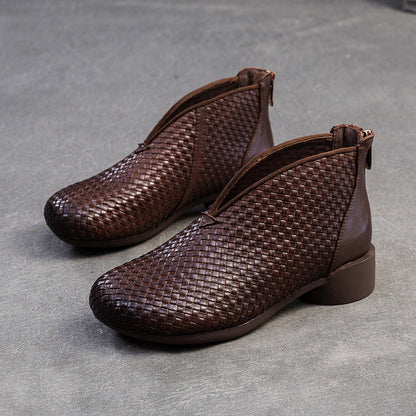 Elegantly Styled Boots for Everyday Wear