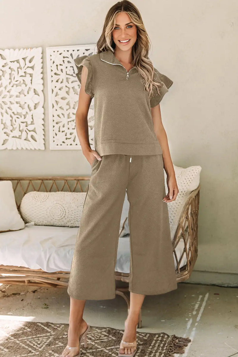 Beautifully Crafted Pants in a Classic Style