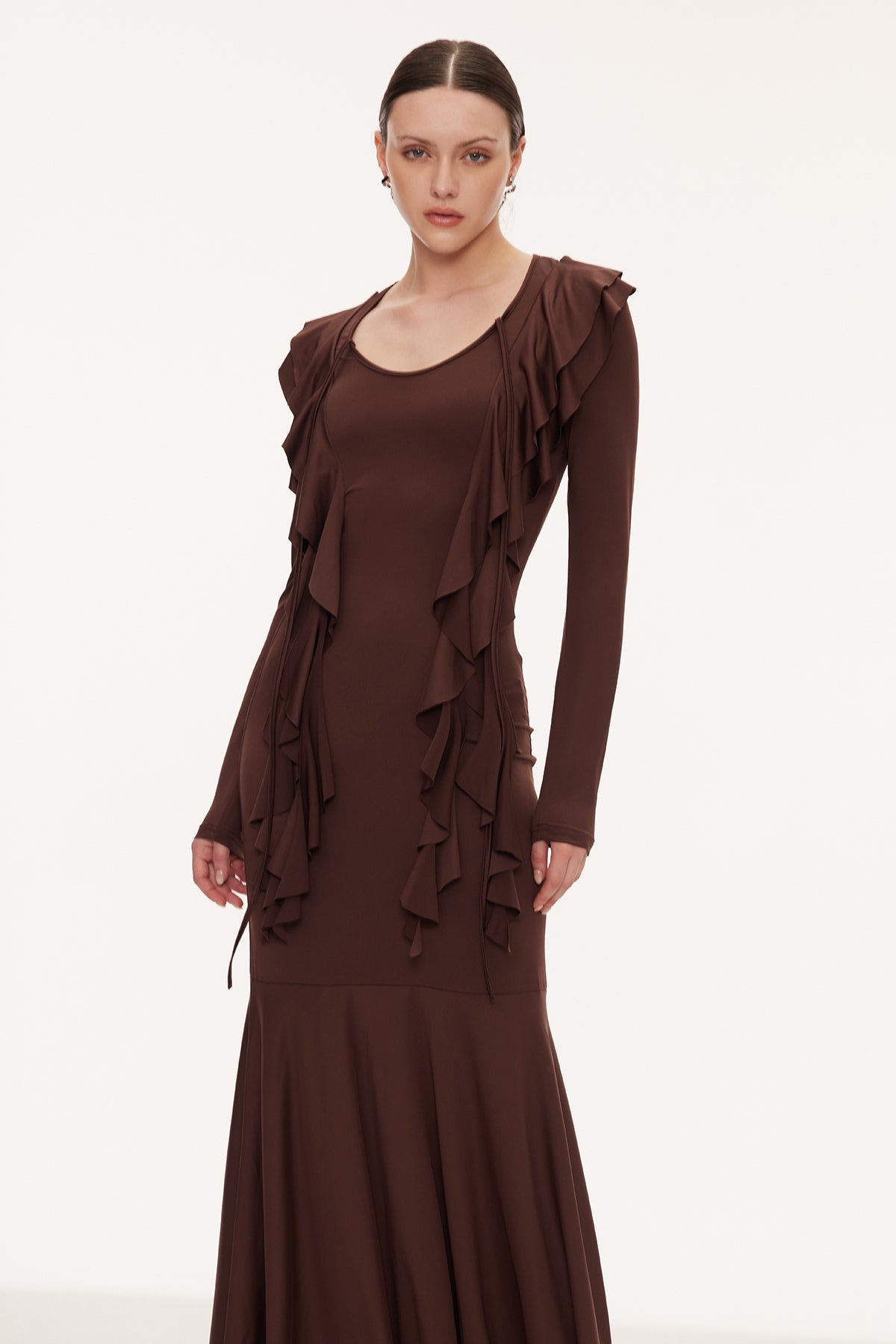 Gracefully Styled Dress for Any Occasion