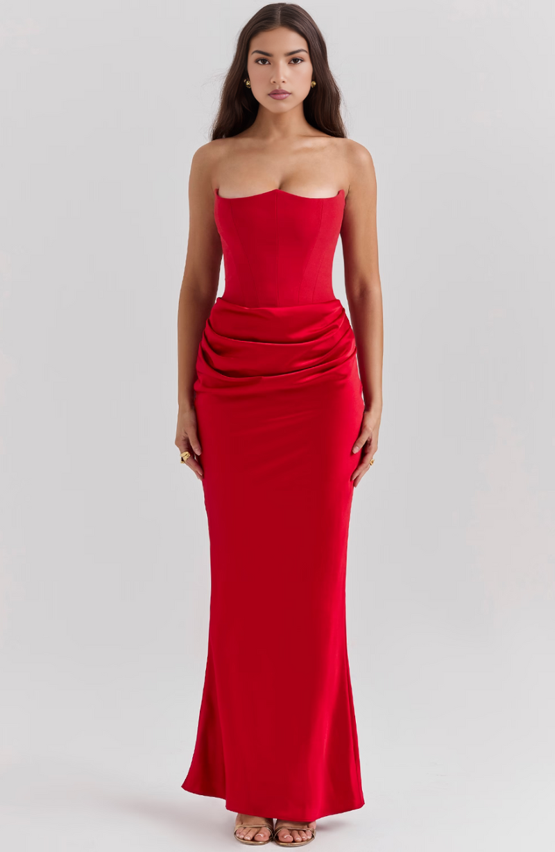 Gracefully Styled Dress for Any Occasion