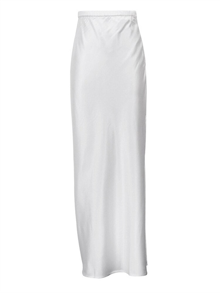 Sophisticated Garment with a Clean Classic Look