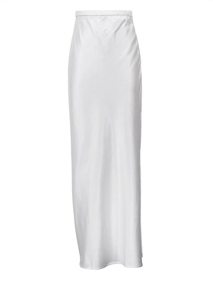 Sophisticated Garment with a Clean Classic Look