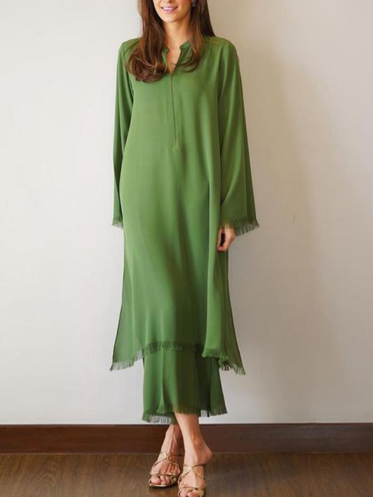 Gracefully Styled Garment for Any Occasion